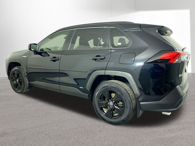 Used 2021 Toyota RAV4 LE image 30