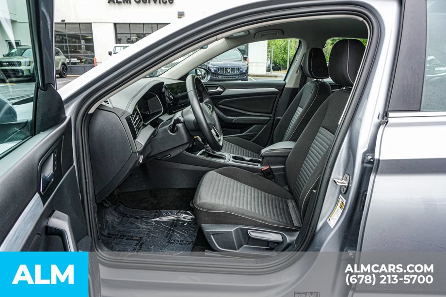 Used 2025 Volkswagen Jetta S FWD image 18