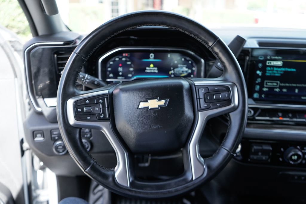 Used 2024 Chevrolet Silverado 3500 LT w/ Convenience Package AWD/4WD image 20
