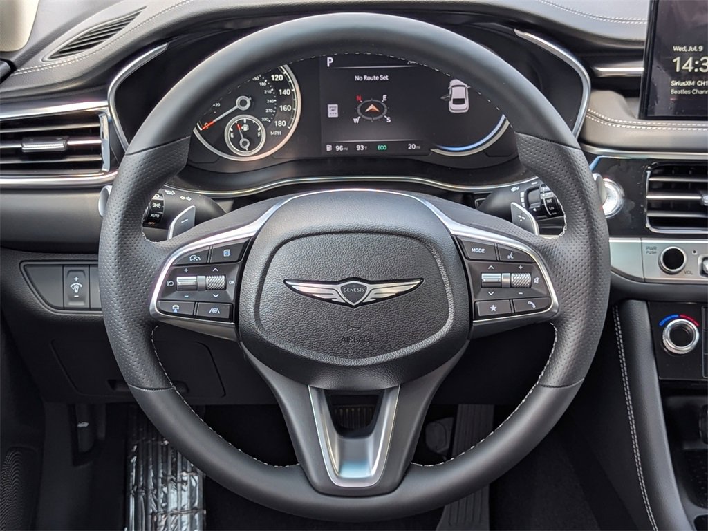 Used 2026 Genesis G70 2.5T image 15