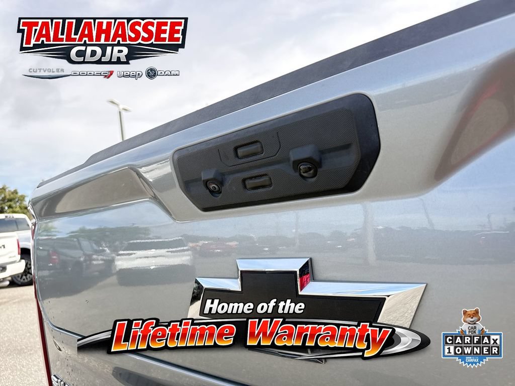 Used 2025 Chevrolet Silverado 1500 RST w/ Convenience Package II AWD/4WD image 5