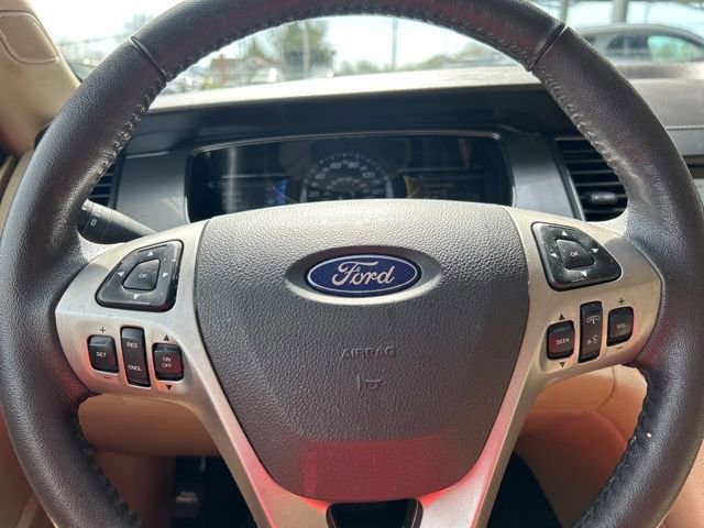 Used 2018 Ford Taurus SEL w/ Equipment Group 201A image 14