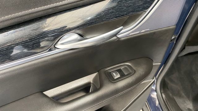 Used 2025 Cadillac XT5 Premium Luxury image 21