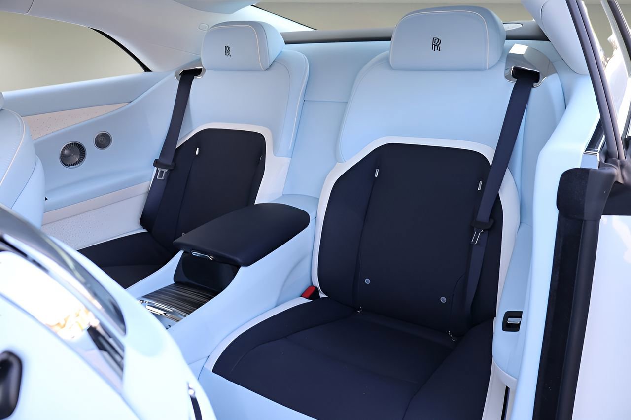 New 2026 Rolls-Royce Spectre AWD/4WD image 17