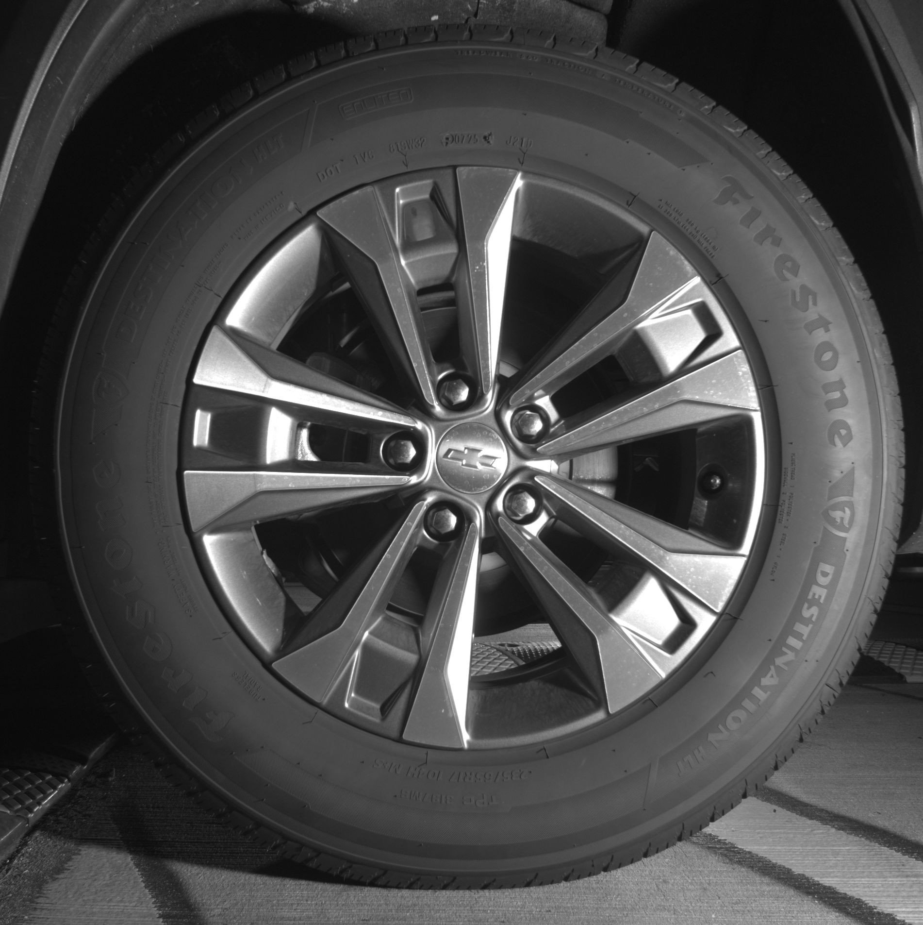 Used 2025 Chevrolet Equinox LT FWD image 14