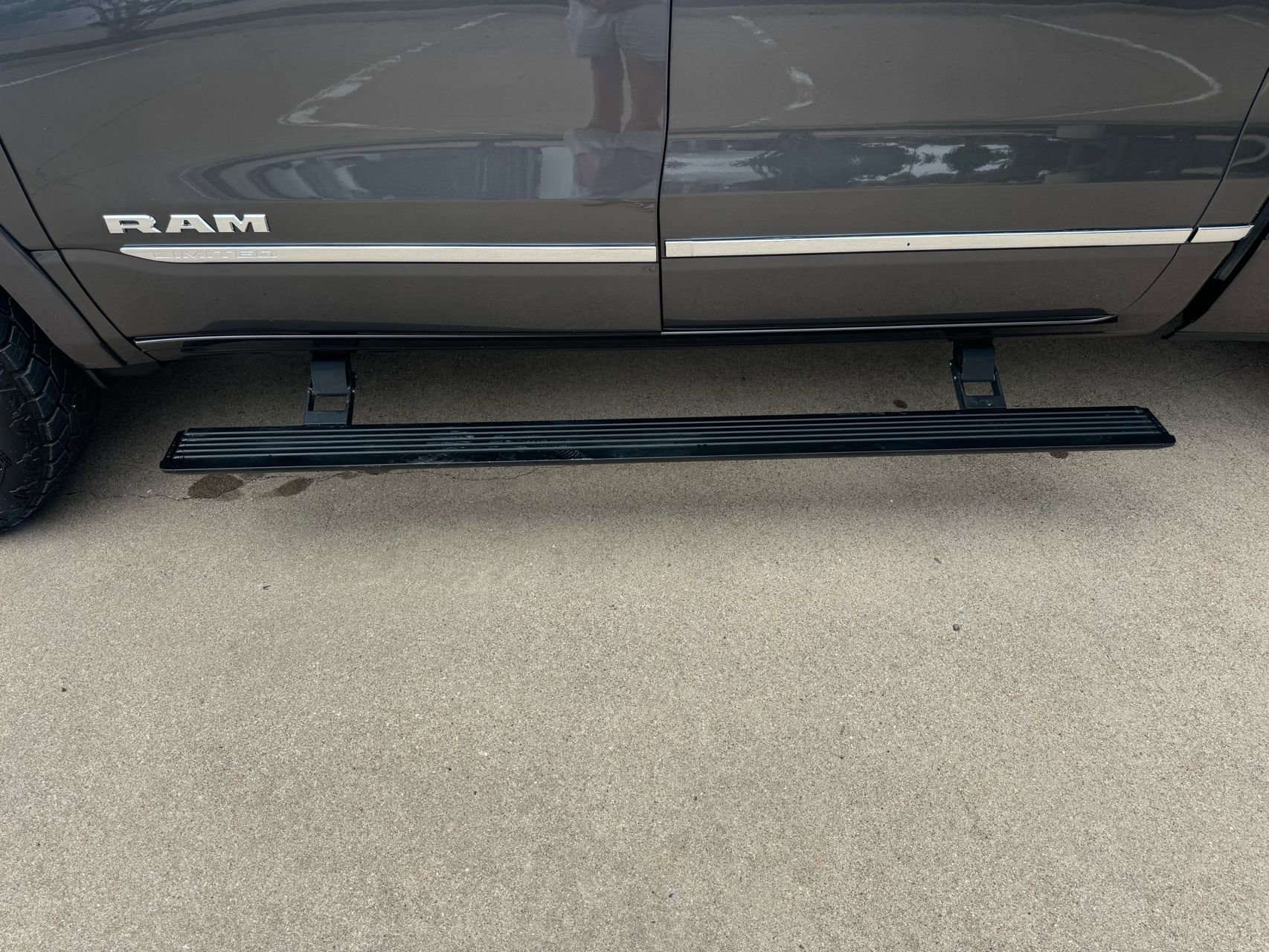 Used 2019 RAM 1500 Limited image 14