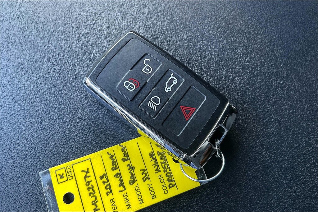 Used 2023 Land Rover Range Rover SE image 29