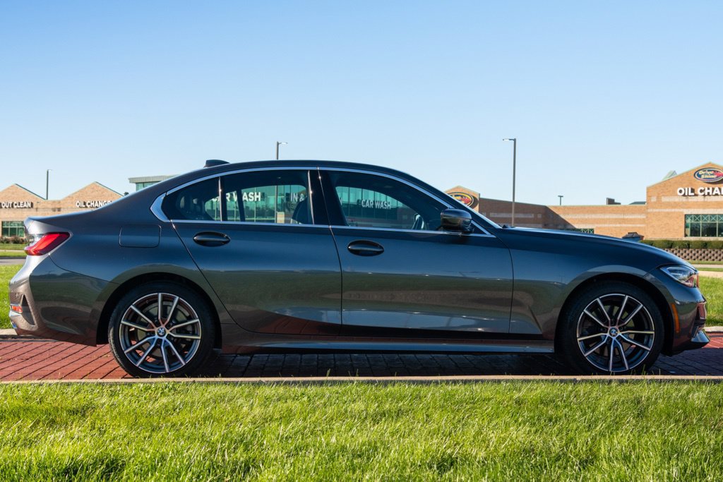 Used 2019 BMW 330i xDrive Sedan w/ Convenience Package AWD/4WD image 9