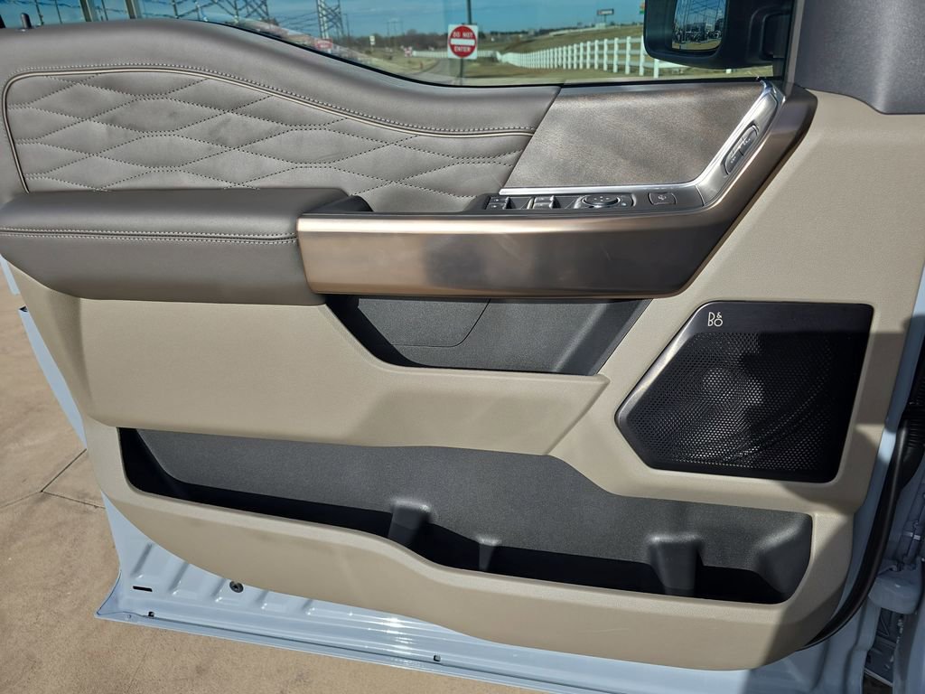 Used 2026 Ford F450 Platinum w/ Platinum Plus Package image 28