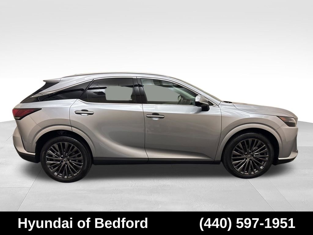 Used 2024 Lexus RX 350 AWD w/ Convenience Package image 4