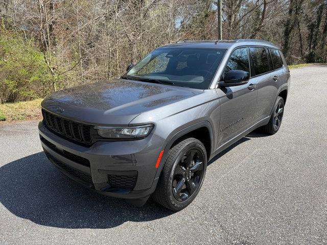 Used 2021 Jeep Grand Cherokee L Laredo AWD/4WD image 2