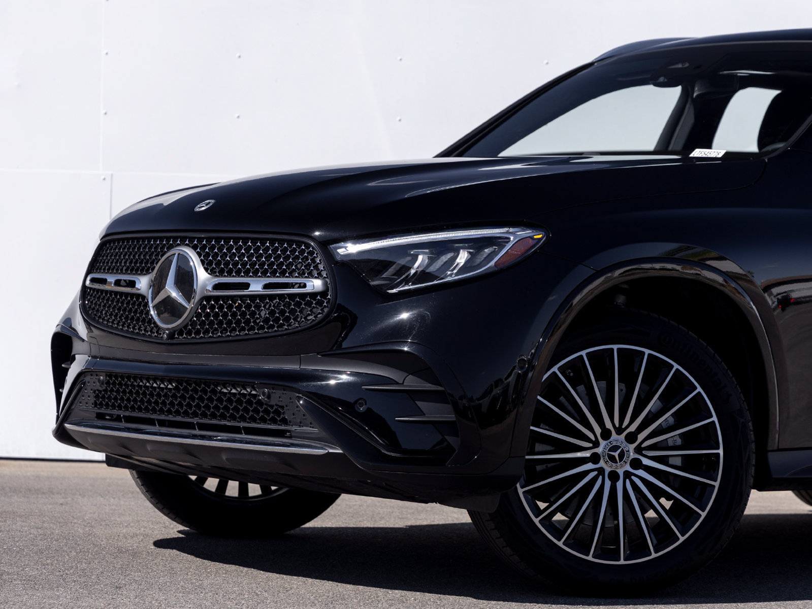 Used 2026 Mercedes-Benz GLC 300 image 2