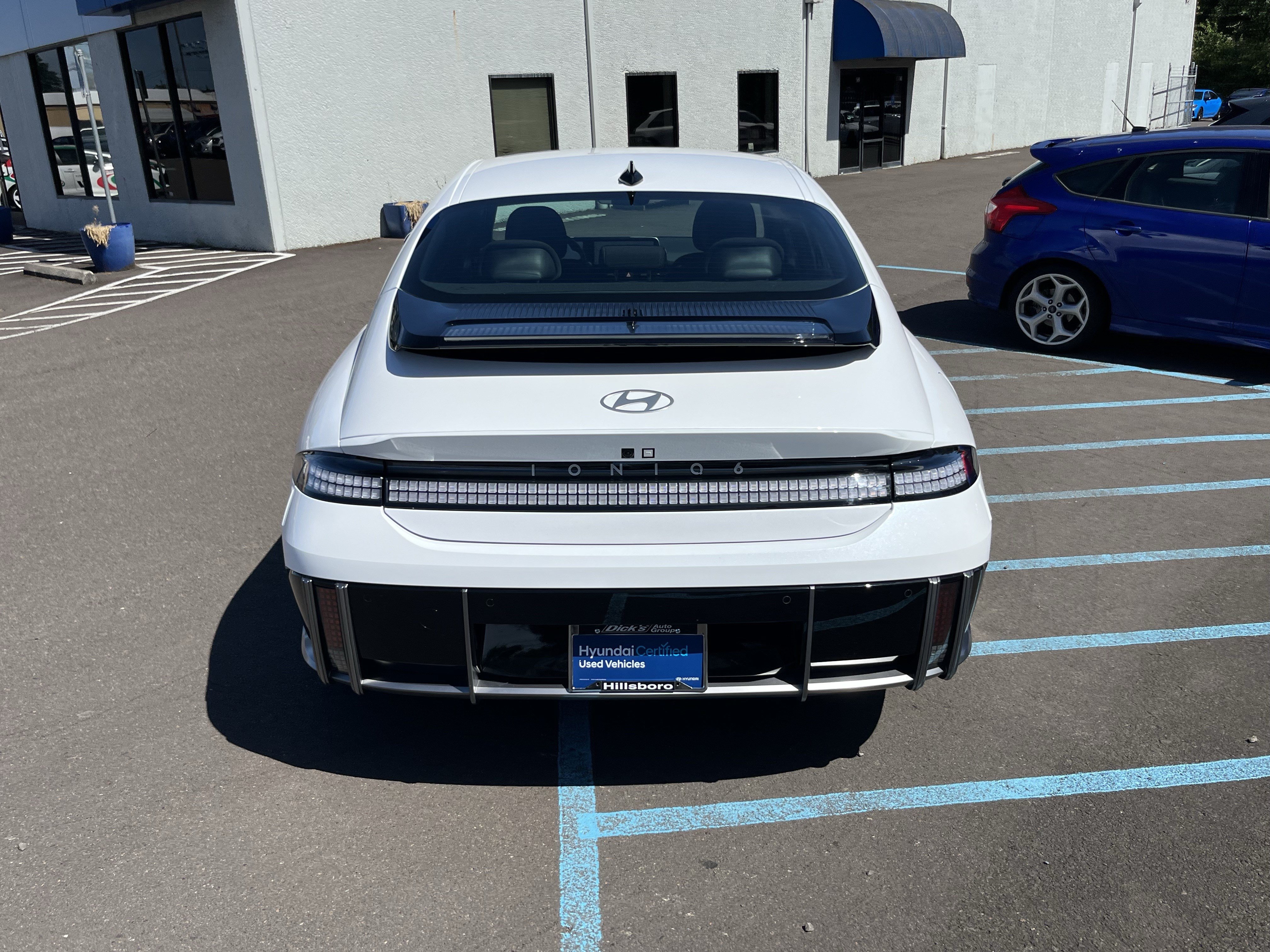 Certified 2025 Hyundai Ioniq 6 Limited RWD image 4