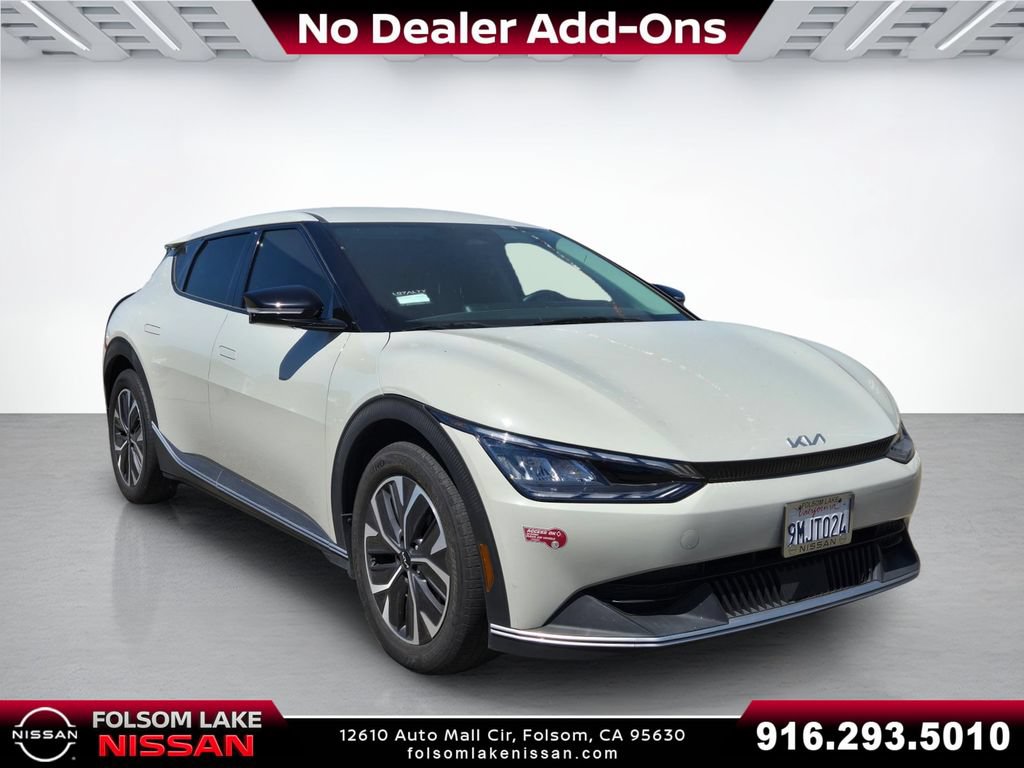 Used 2024 Kia EV6 Light AWD/4WD image 1
