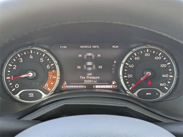 Used 2023 Jeep Renegade Altitude image 28