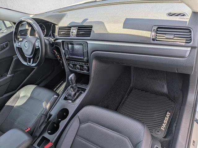 Used 2017 Volkswagen Passat 1.8T R-Line w/ R-Line Lighting Package FWD image 20