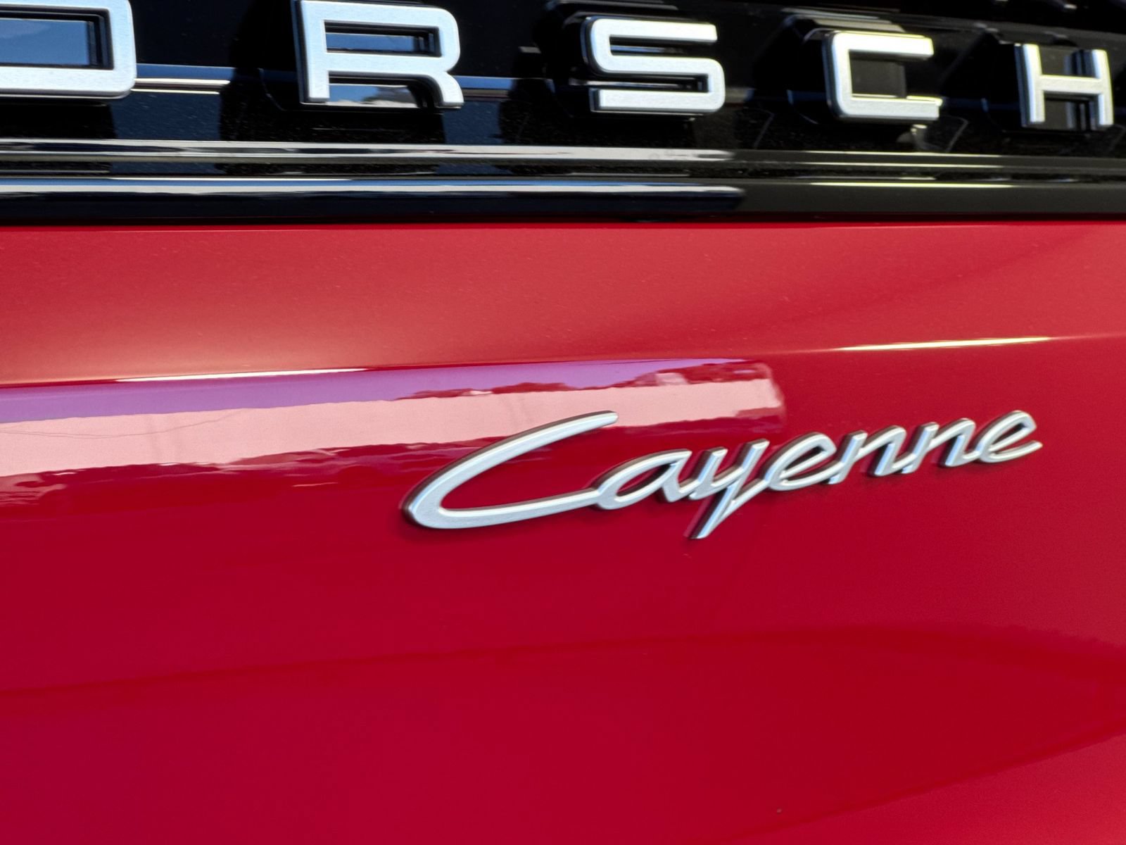 Certified 2026 Porsche Cayenne AWD/4WD image 35