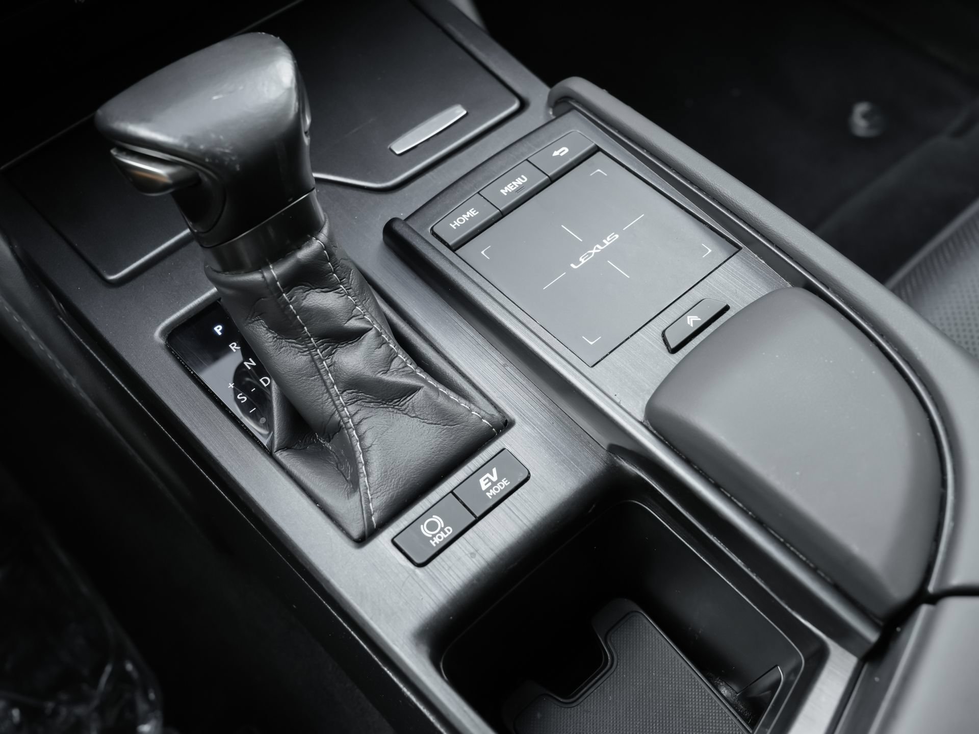 Used 2020 Lexus ES 300h w/ Premium Package FWD image 18