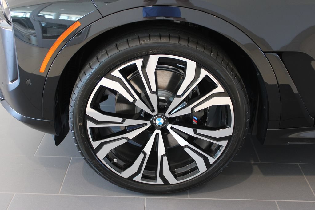 New 2027 BMW X7 M60i AWD/4WD image 27