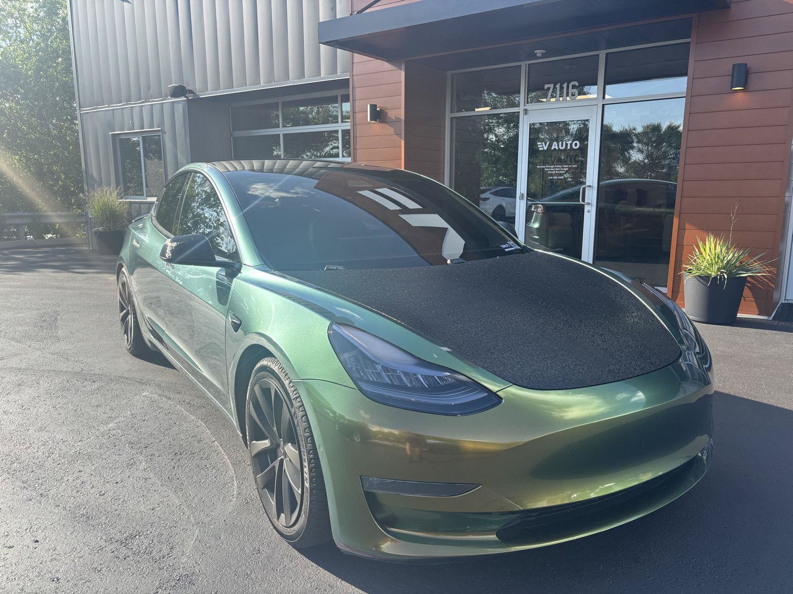 Used 2021 Tesla Model 3 Long Range AWD/4WD image 3