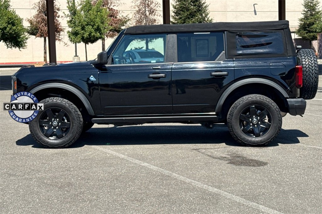 Used 2022 Ford Bronco Black Diamond image 11