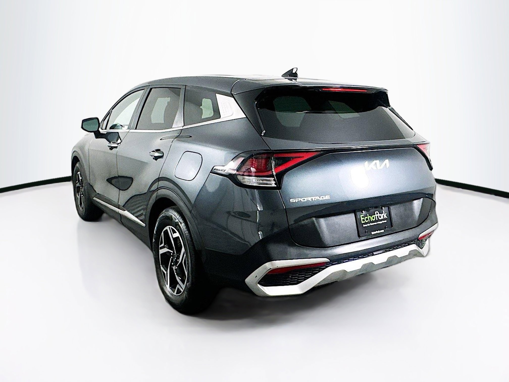 Used 2024 Kia Sportage LX image 5