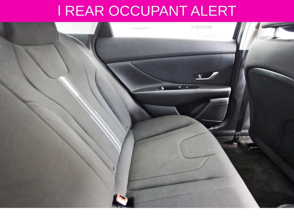 Certified 2021 Hyundai Elantra SEL image 12