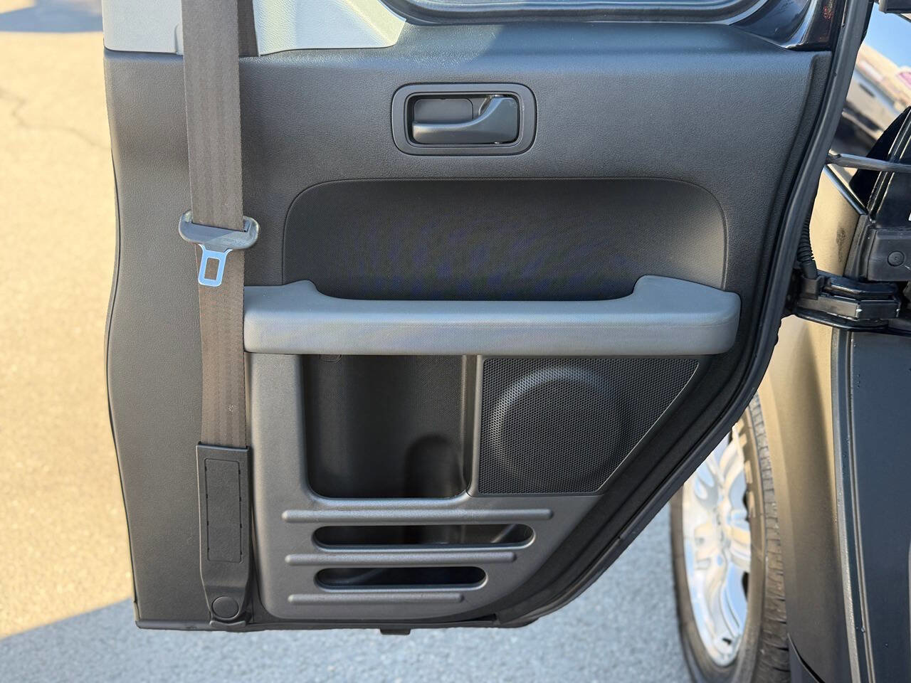 Used 2006 Honda Element EX image 38