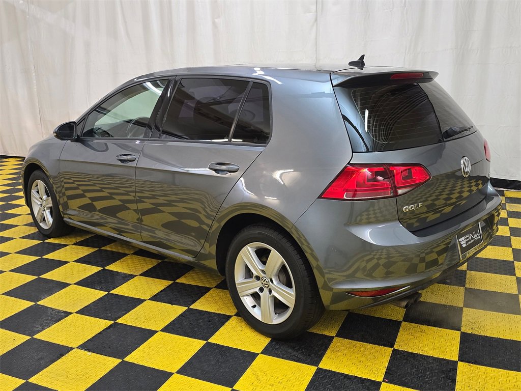 Used 2017 Volkswagen Golf Wolfsburg Edition image 5