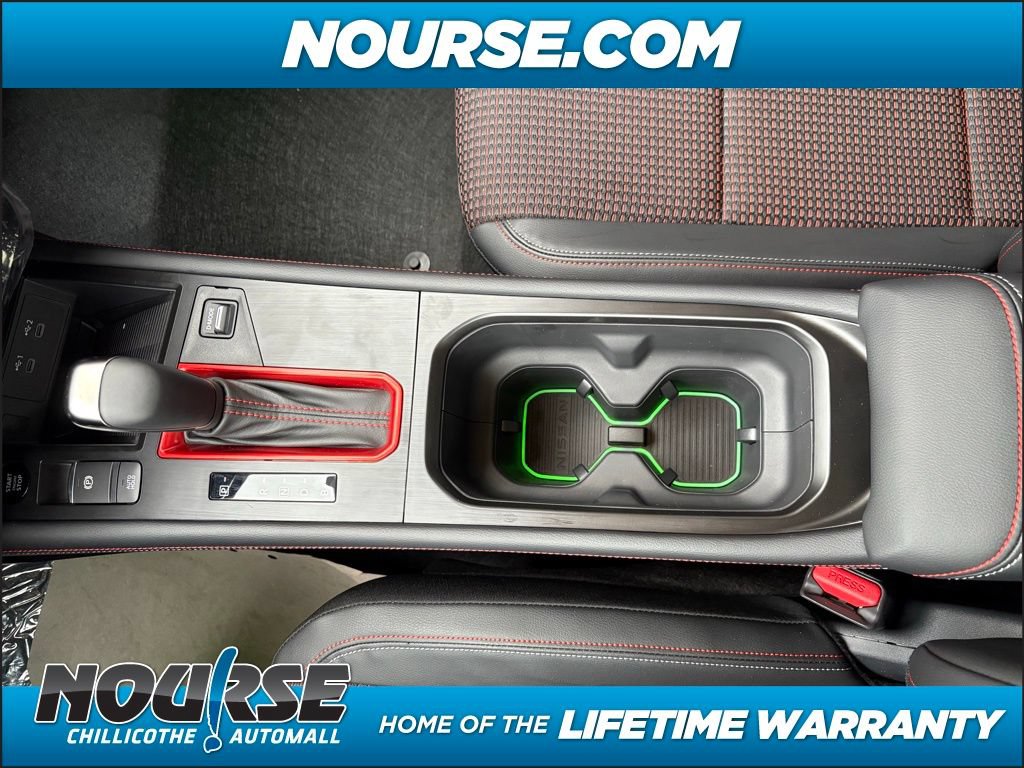 New 2025 Nissan Kicks SR w/ Illumination Package AWD/4WD image 23