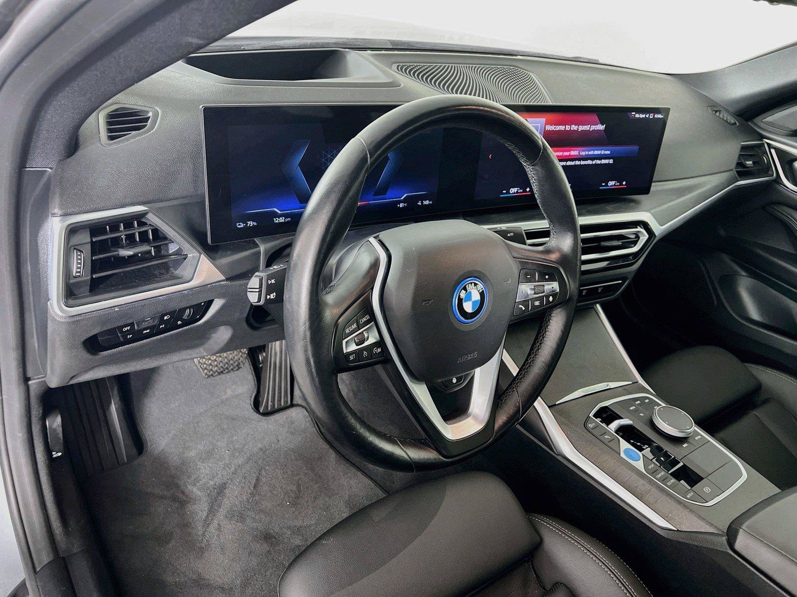 Used 2023 BMW i4 eDrive35 w/ Premium Package RWD image 10