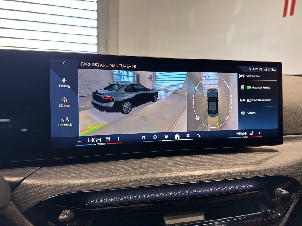 Used 2025 BMW 230i xDrive Coupe w/ Premium Package image 27