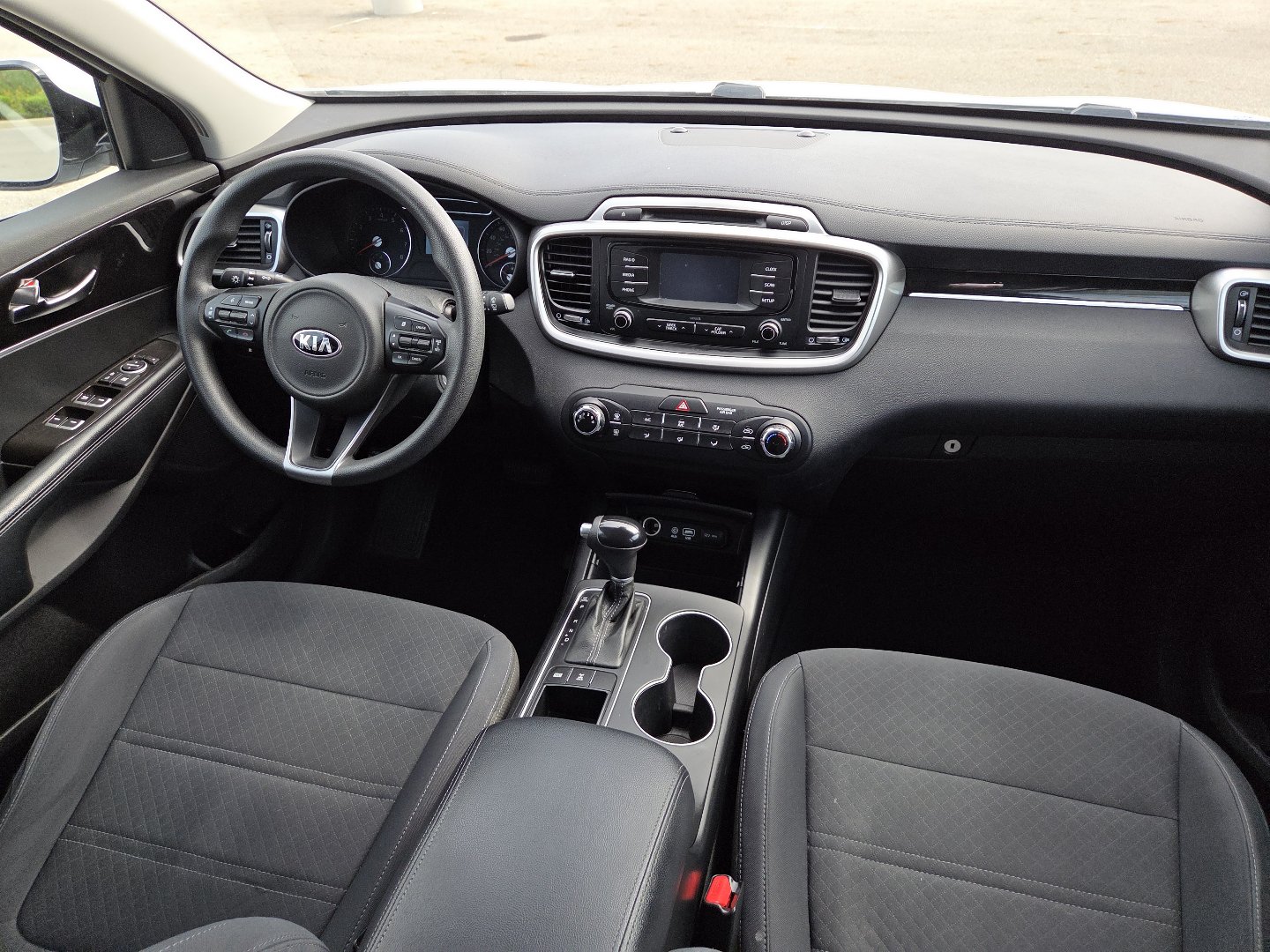 Used 2017 Kia Sorento AWD image 21