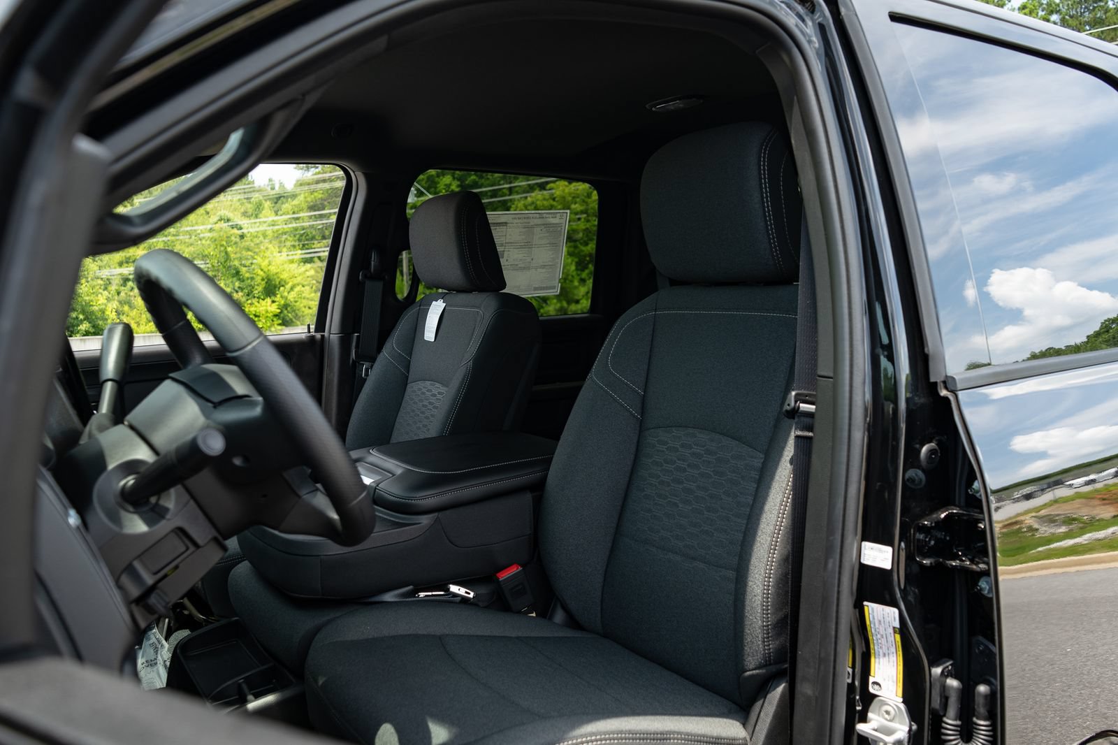 New 2026 RAM 2500 Warlock AWD/4WD image 15