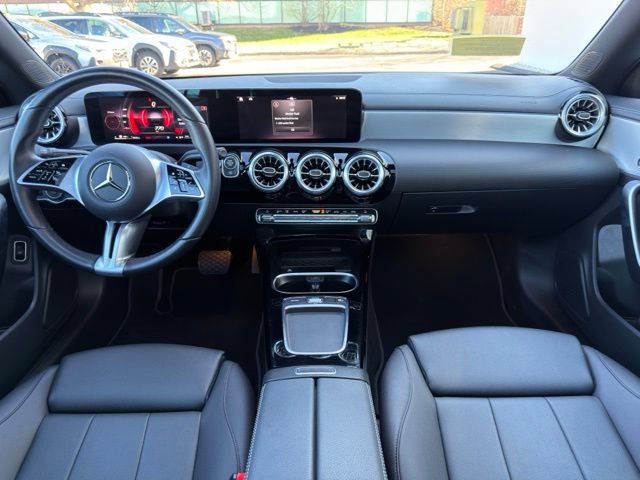 Used 2025 Mercedes-Benz CLA 250 4MATIC image 26