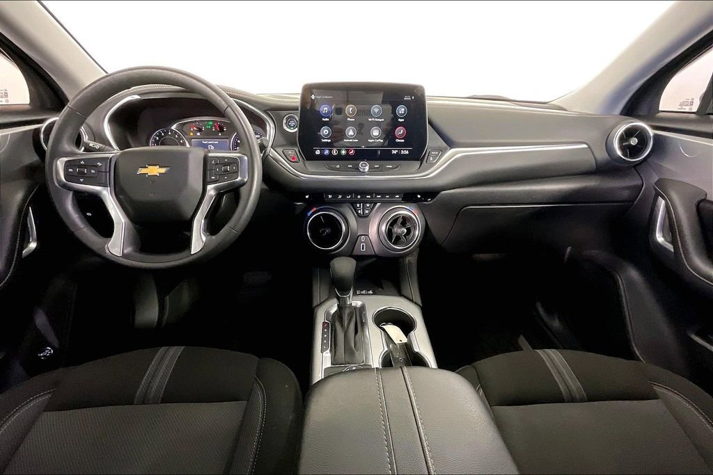 Used 2024 Chevrolet Blazer LT w/ Convenience Package FWD image 21