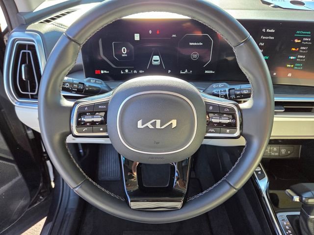 Used 2024 Kia Sorento SX image 18
