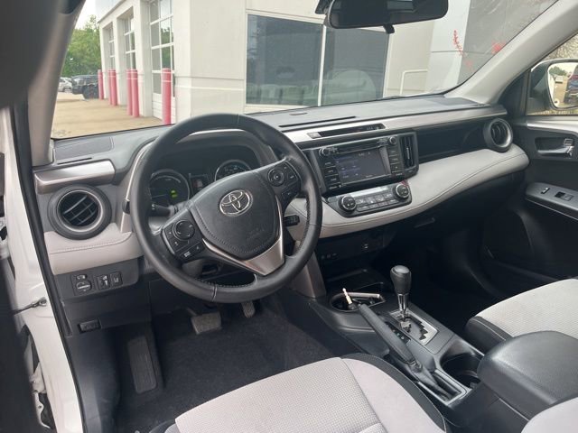Used 2017 Toyota RAV4 XLE AWD/4WD image 11