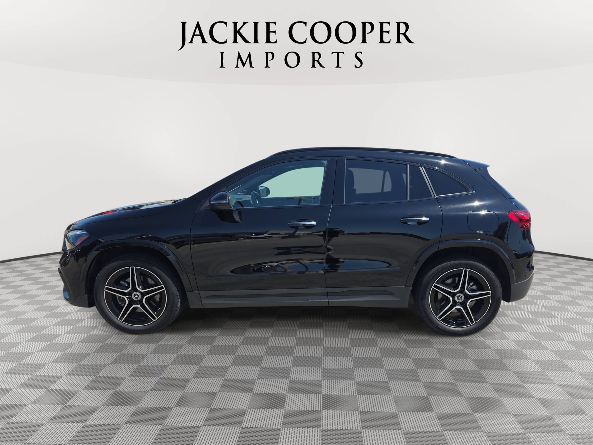 Certified 2024 Mercedes-Benz GLA 250 image 8