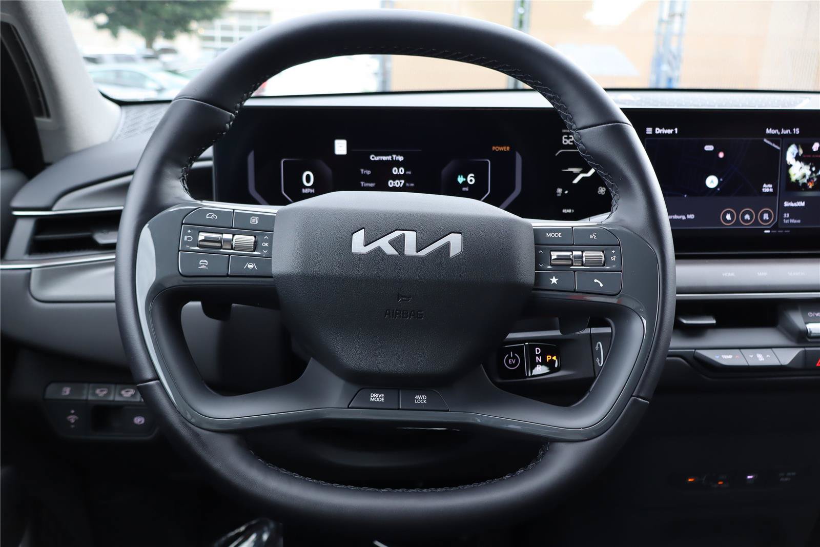Certified 2024 Kia EV9 Wind AWD/4WD image 15