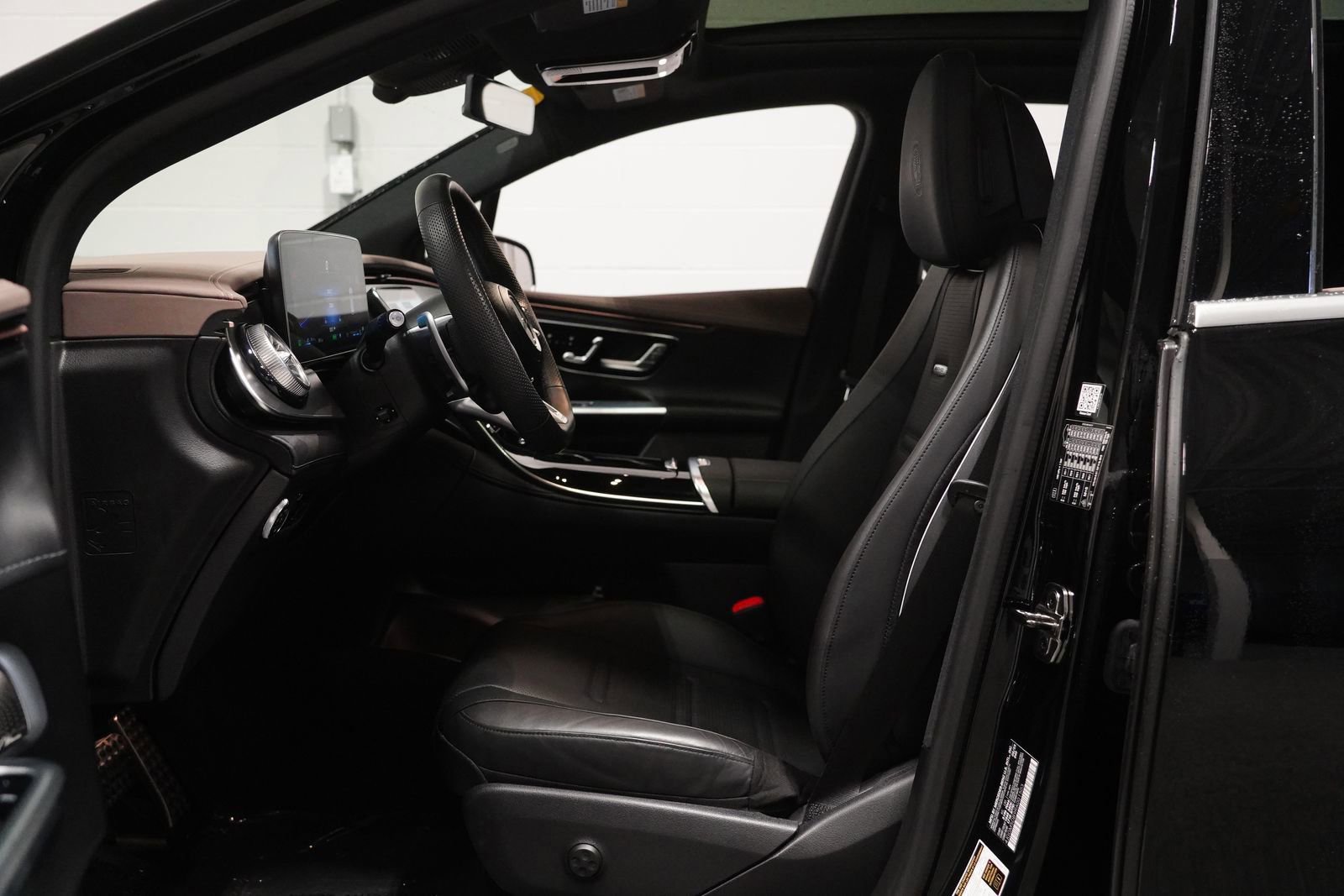 Certified 2024 Mercedes-Benz EQE AMG 4MATIC SUV image 11