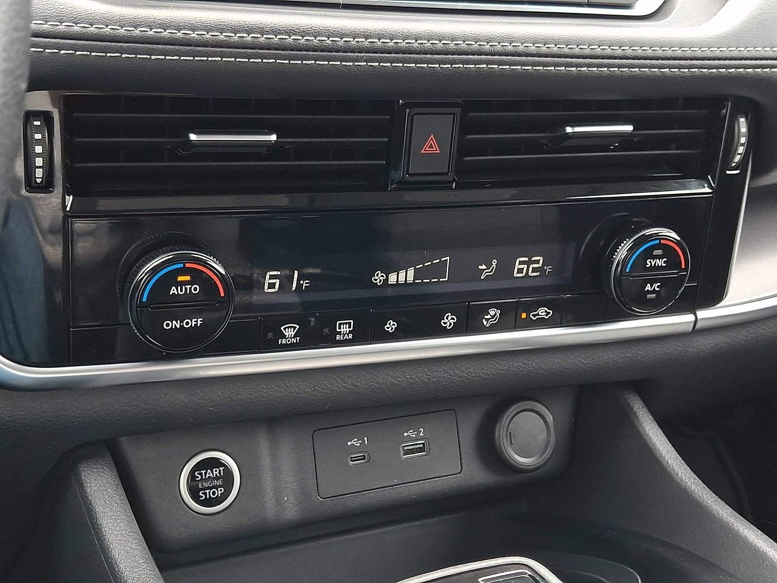 Used 2022 Nissan Rogue SV AWD/4WD image 18