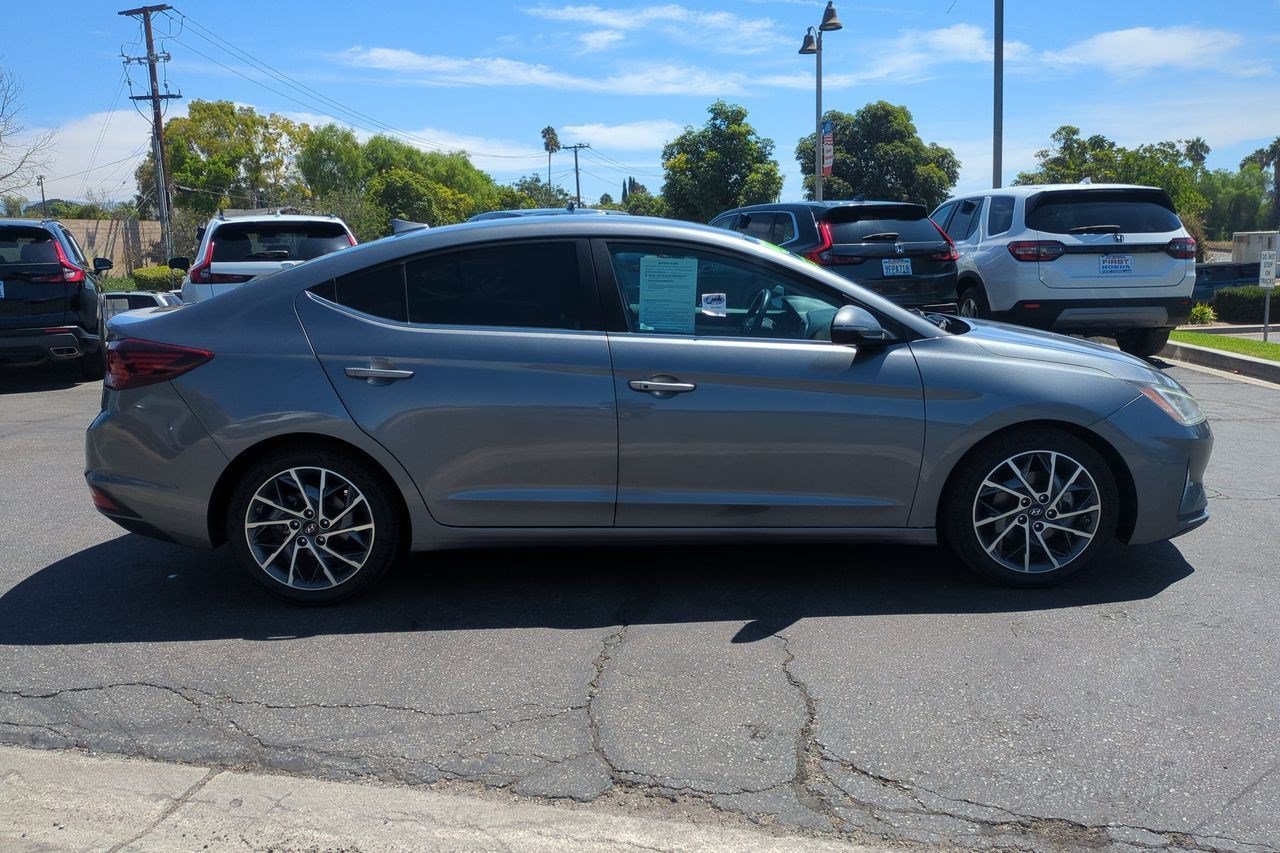 Used 2020 Hyundai Elantra Limited FWD image 5