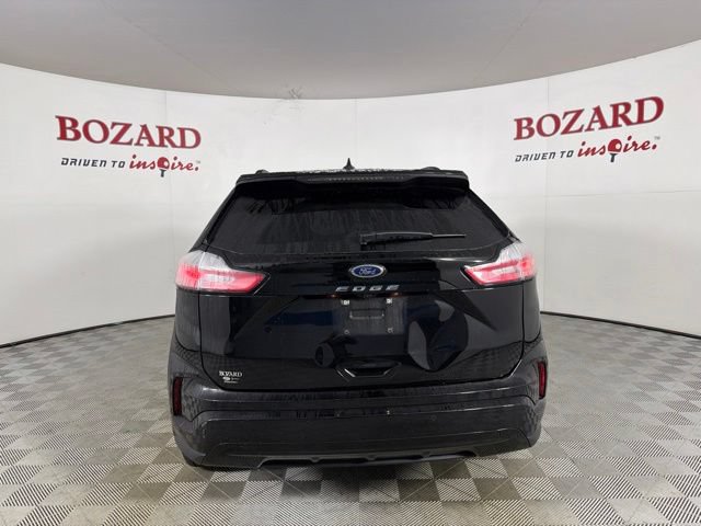 Certified 2024 Ford Edge ST-Line AWD/4WD image 7
