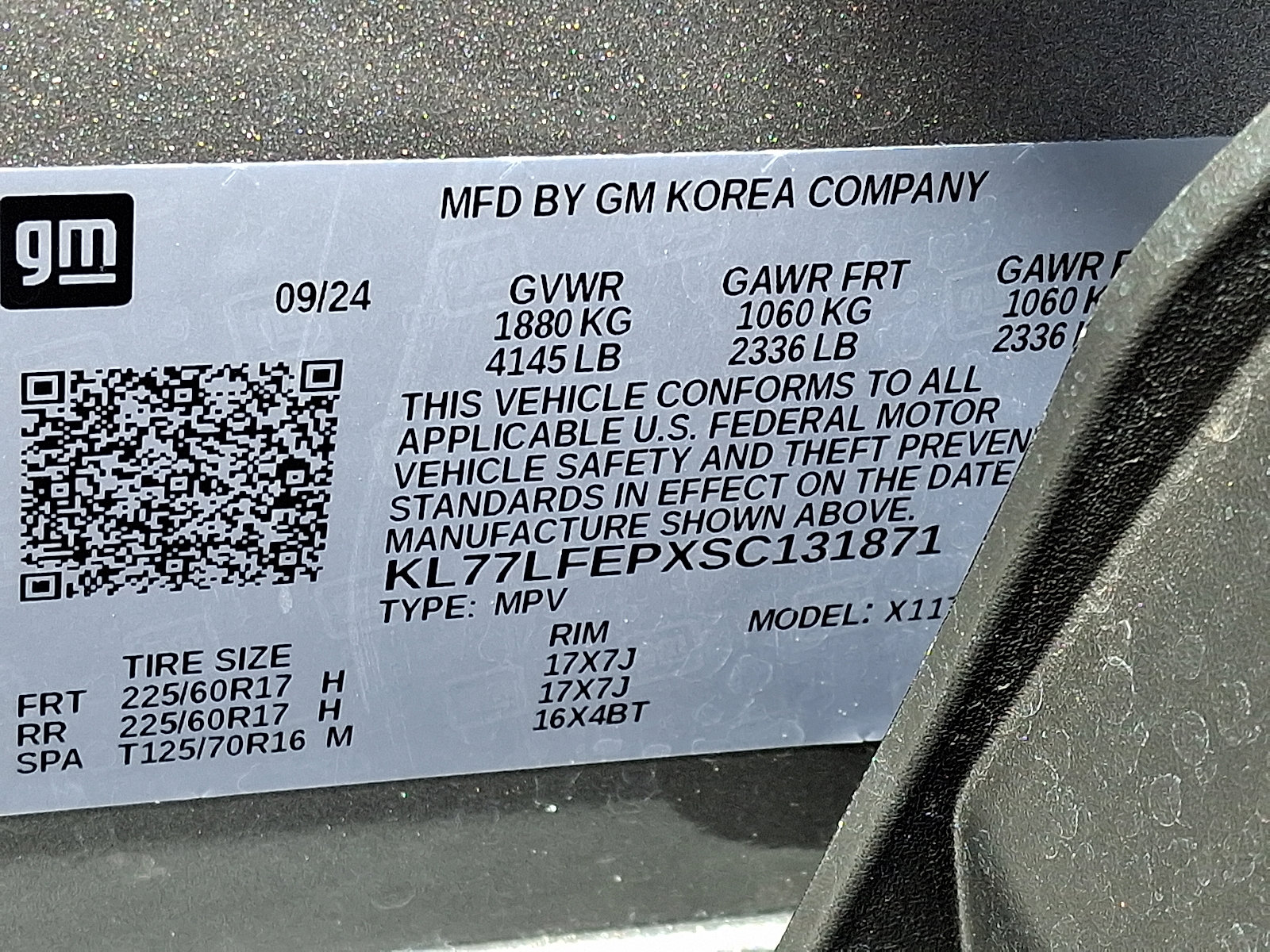 Used 2025 Chevrolet Trax LS image 27