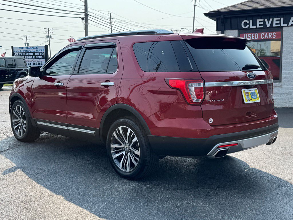 Used 2016 Ford Explorer Platinum AWD/4WD image 7