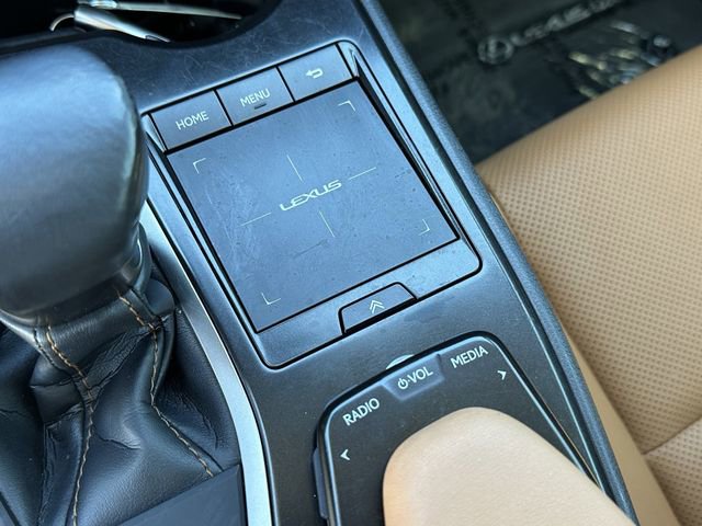 Used 2022 Lexus UX 250h 250h Base w/ Premium Package image 21