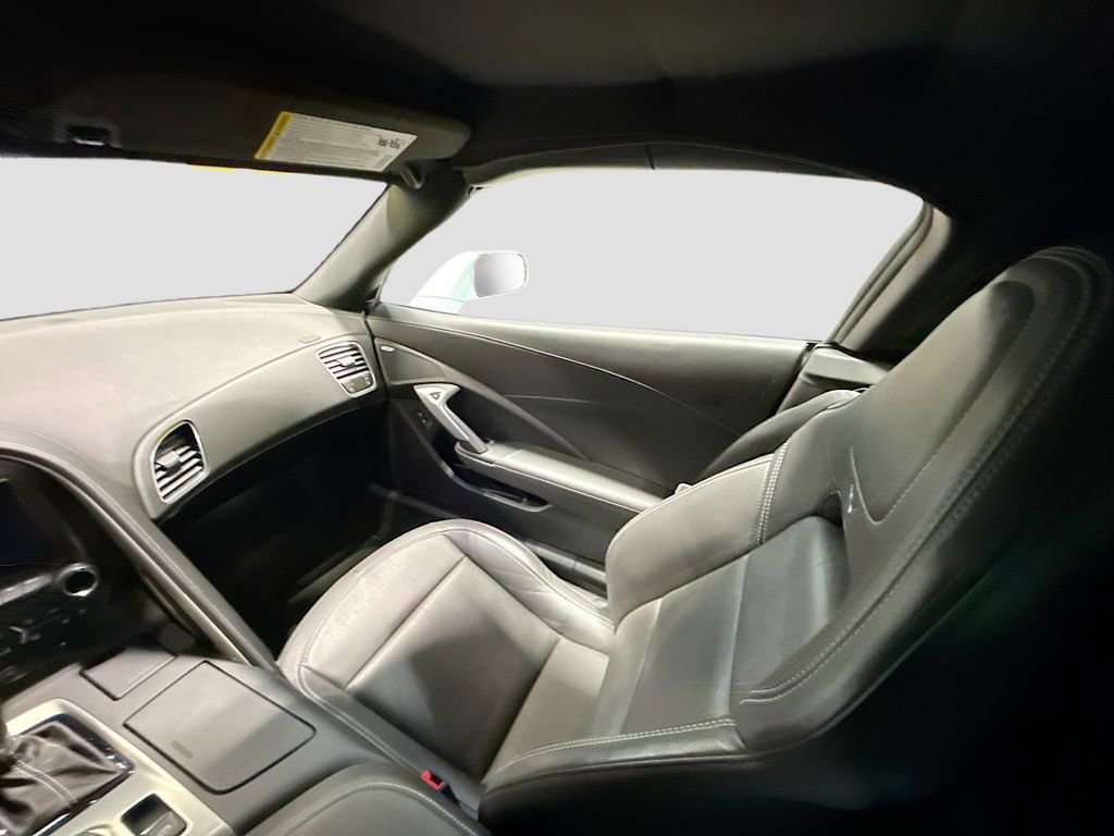 Used 2019 Chevrolet Corvette Stingray Convertible w/ 2LT Preferred Equipment Group RWD image 22