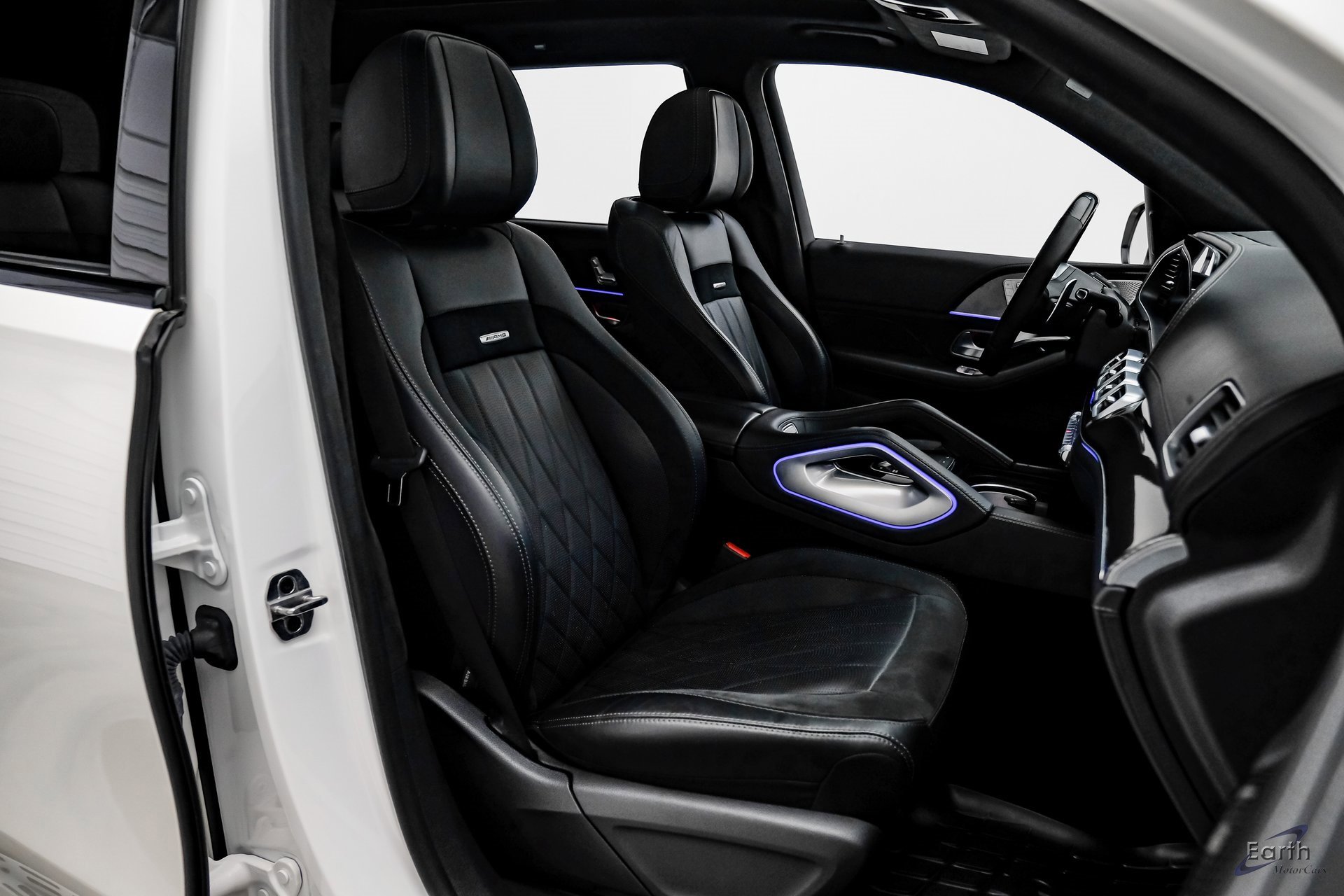 Used 2022 Mercedes-Benz GLS 63 AMG 4MATIC w/ Warmth & Comfort Package image 46