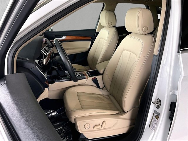 Used 2021 Audi Q5 2.0T Premium w/ Convenience Package AWD/4WD image 27